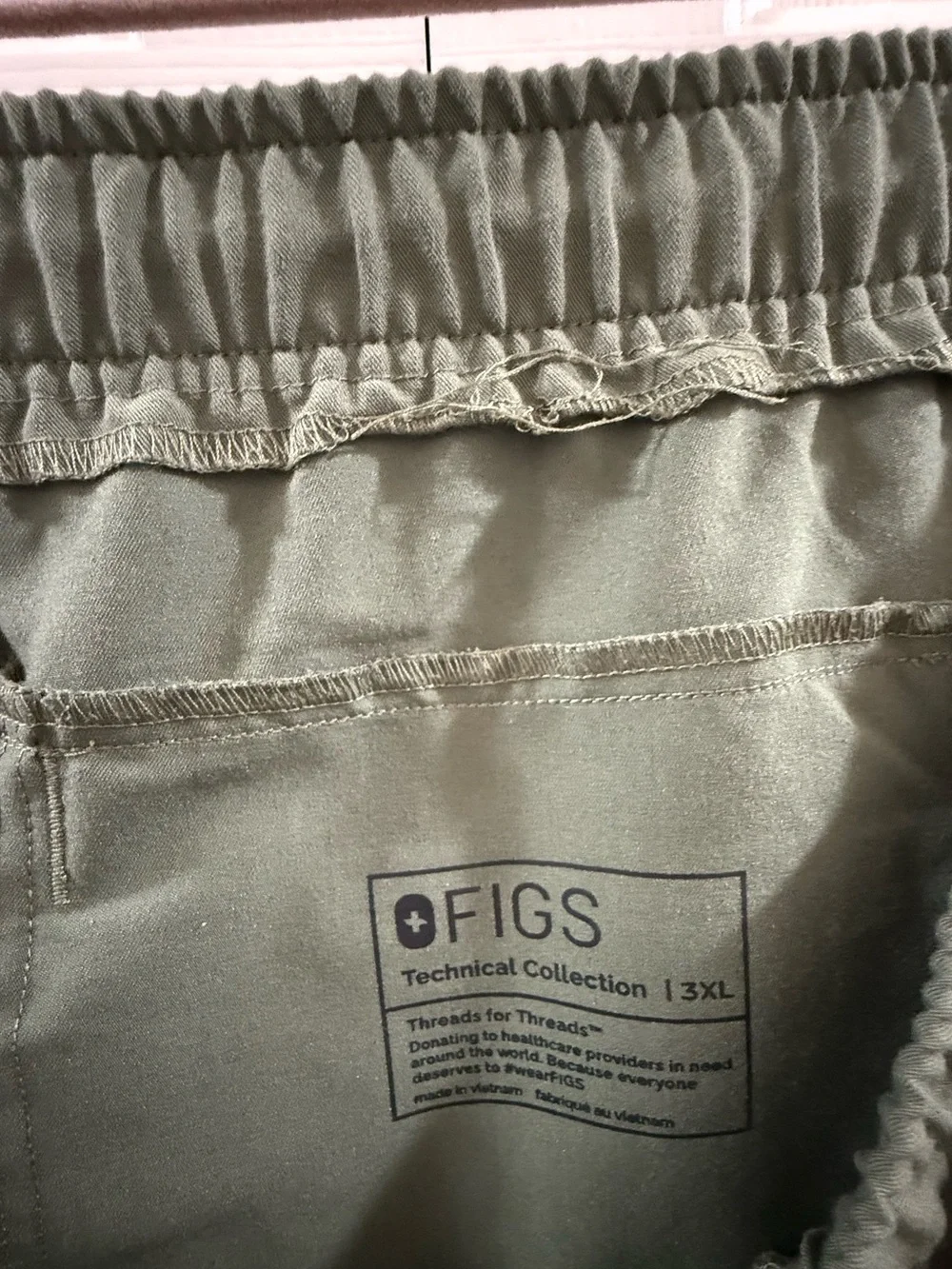 FIGS Men’s Tansen Jogger Scrub Pants Olive Green Stretch Technical Collection 3X